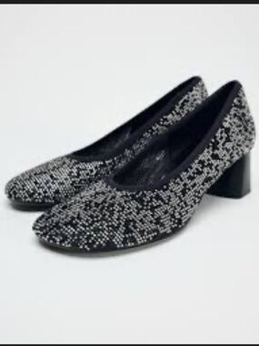 Zara Black Pumps with Silver Rhinestone Detail NEW!